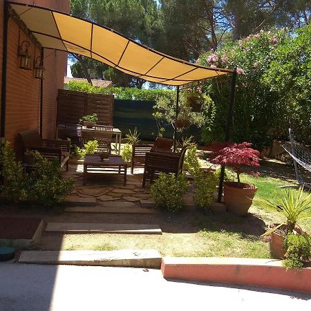 B&B Ines Sant Cugat del Vallès Eksteriør billede