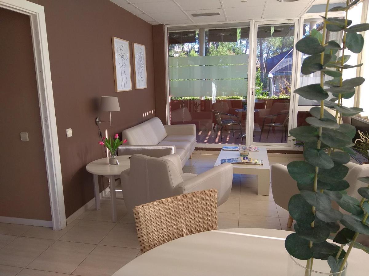 B&B Ines Sant Cugat del Vallès Eksteriør billede