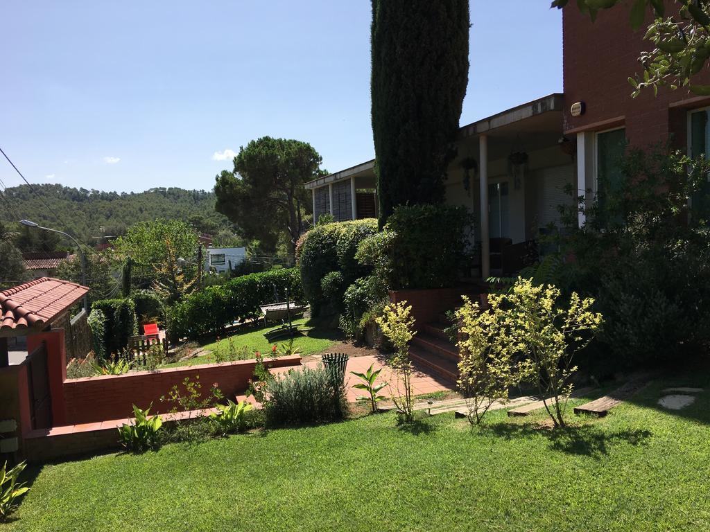 B&B Ines Sant Cugat del Vallès Eksteriør billede