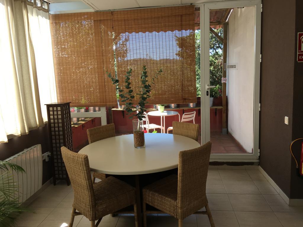 B&B Ines Sant Cugat del Vallès Eksteriør billede
