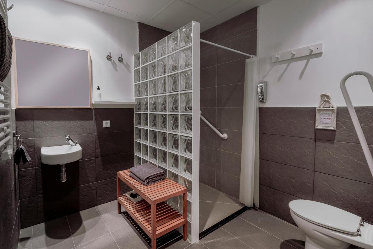 B&B Ines Sant Cugat del Vallès Eksteriør billede