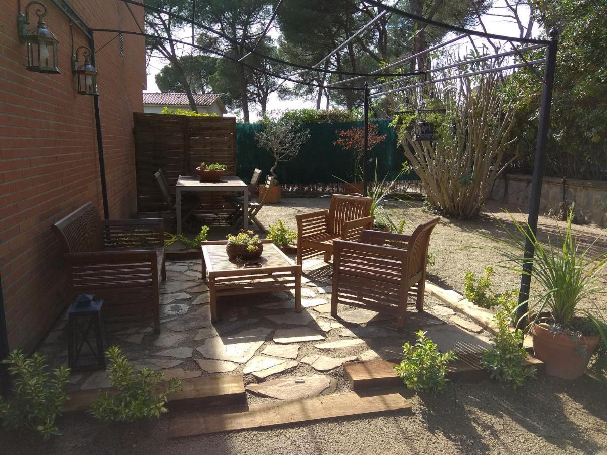 B&B Ines Sant Cugat del Vallès Eksteriør billede