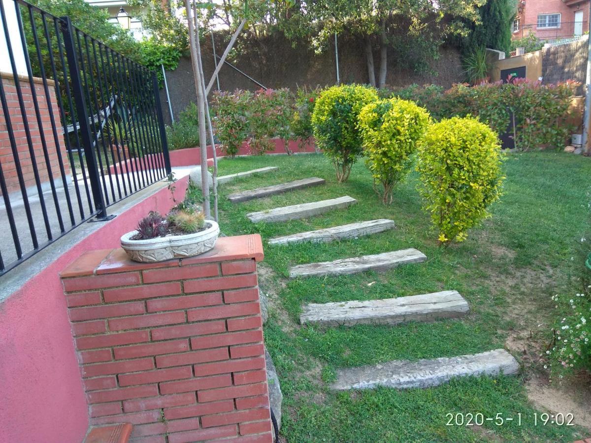 B&B Ines Sant Cugat del Vallès Eksteriør billede